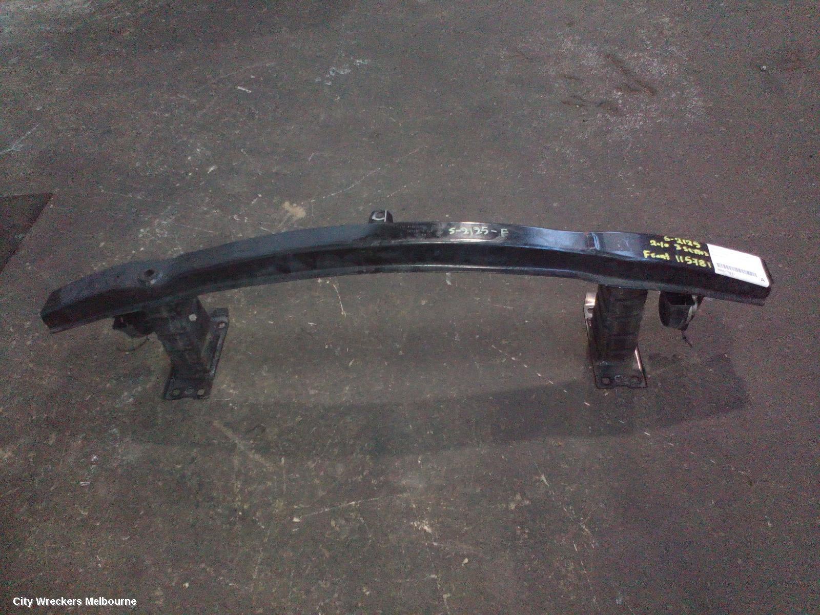 BMW 3 SERIES 2010 F/Bar Reinforc/Brack
