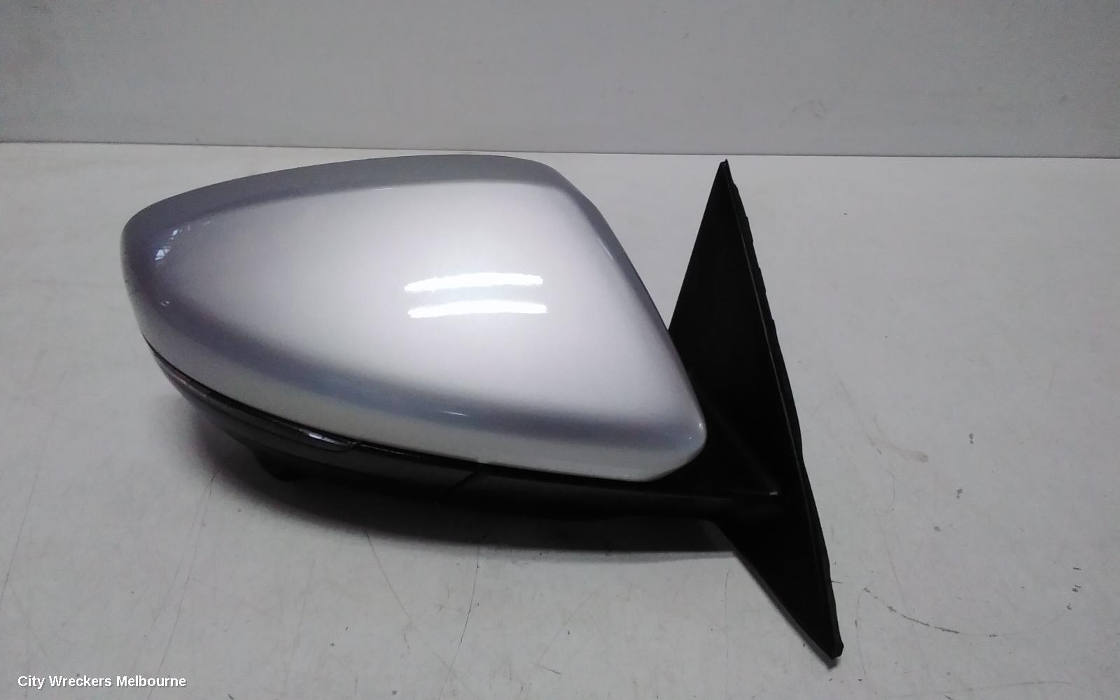 MG HS 2023 Right Door Mirror