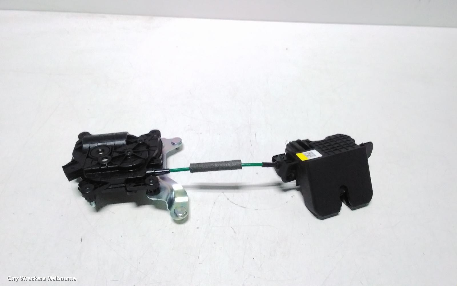 KIA SPORTAGE 2021 Tailgate Regulator