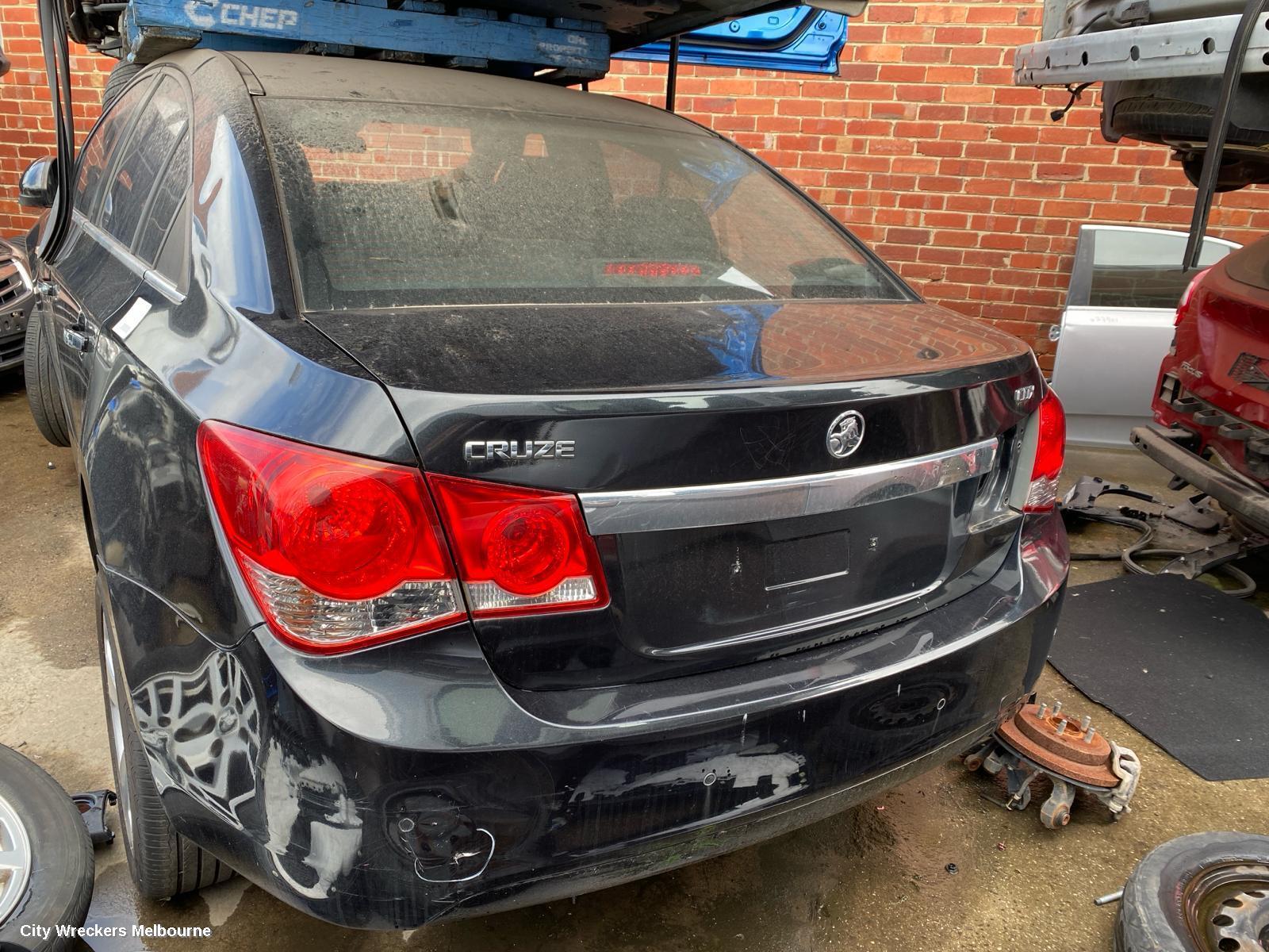 HOLDEN CRUZE 2009 Left Rear Door/Sliding