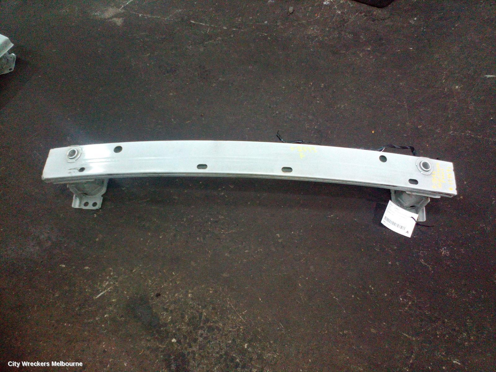 TOYOTA COROLLA 2015 F/Bar Reinforc/Brack