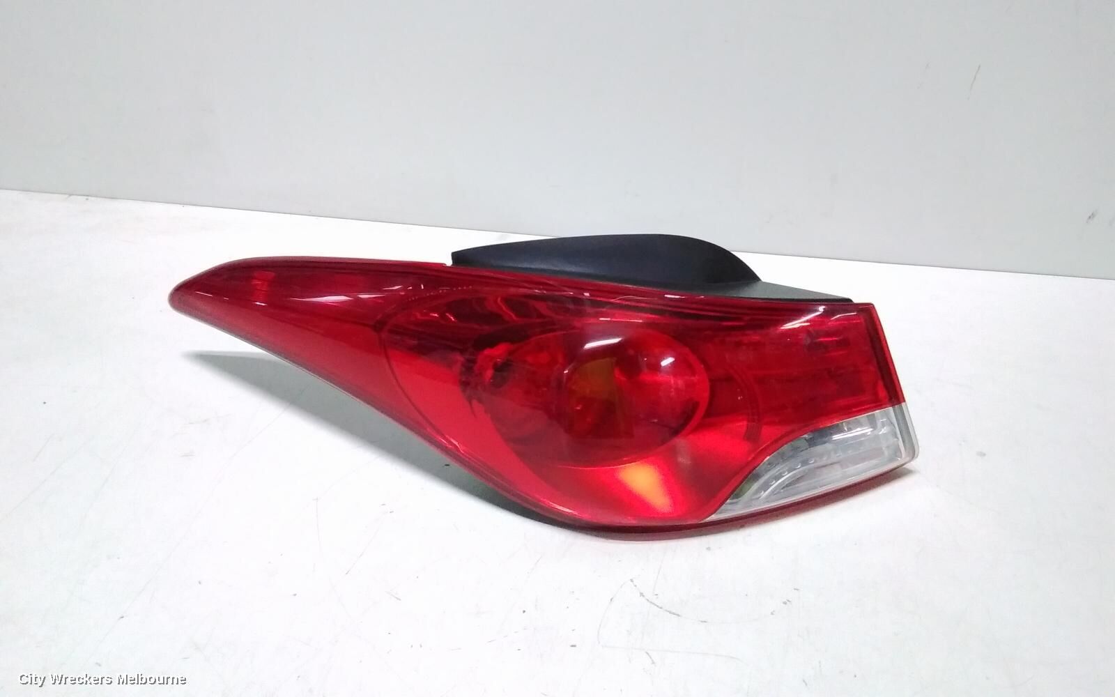 HYUNDAI ELANTRA 2013 Left Taillight