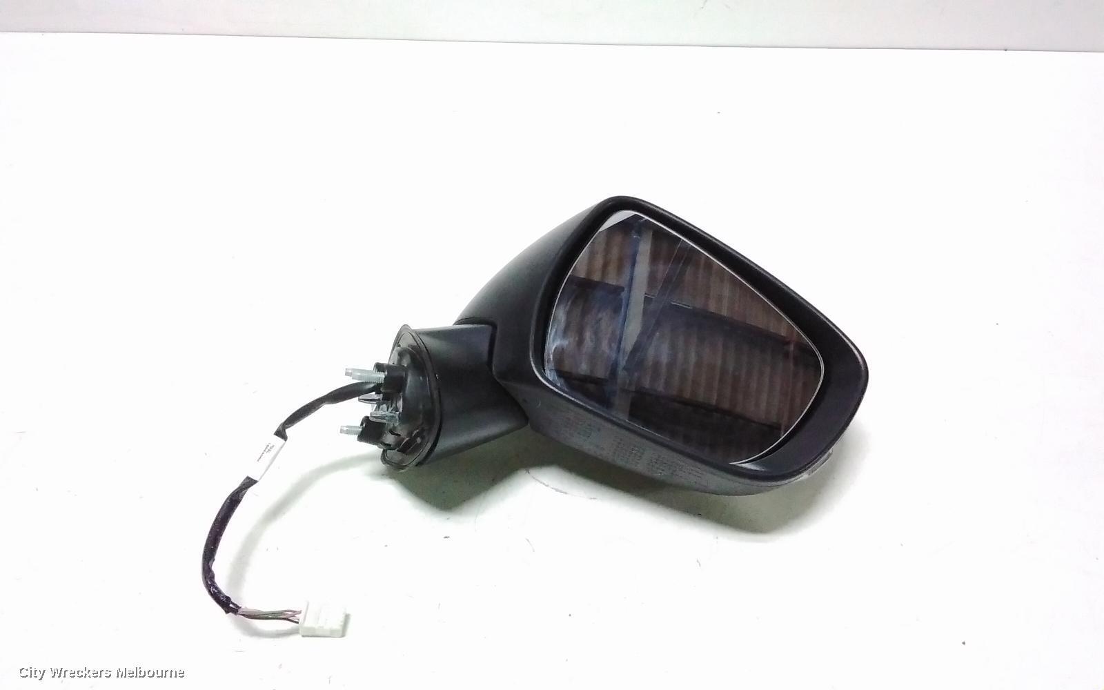 SUZUKI BALENO 2020 Right Door Mirror