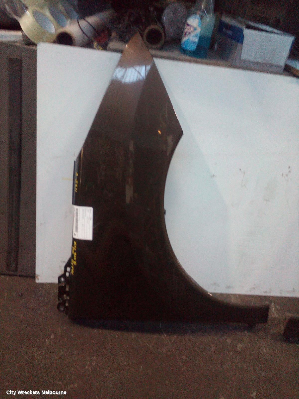 PEUGEOT 3008 2010 Right Guard