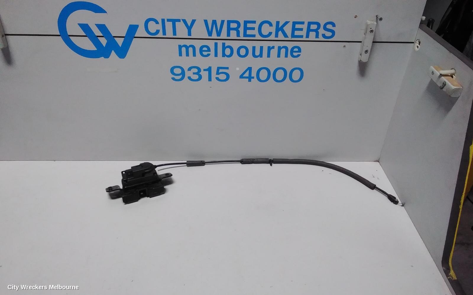 JEEP COMPASS 2012 Door/Boot/Gate Lock