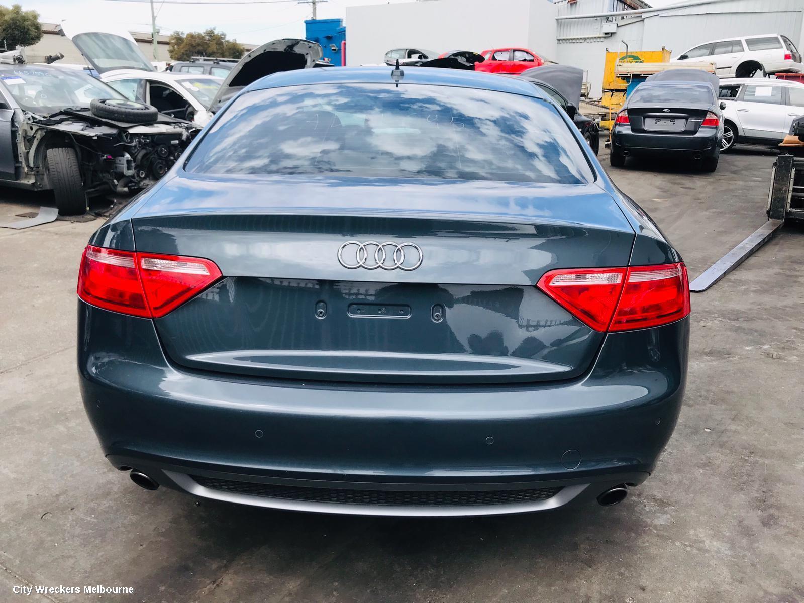AUDI A5 2008 Right Front Door