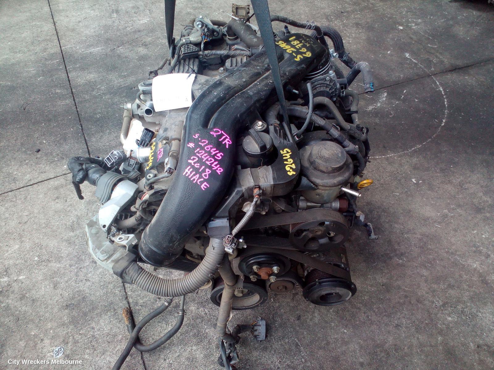 TOYOTA HIACE 2018 Engine