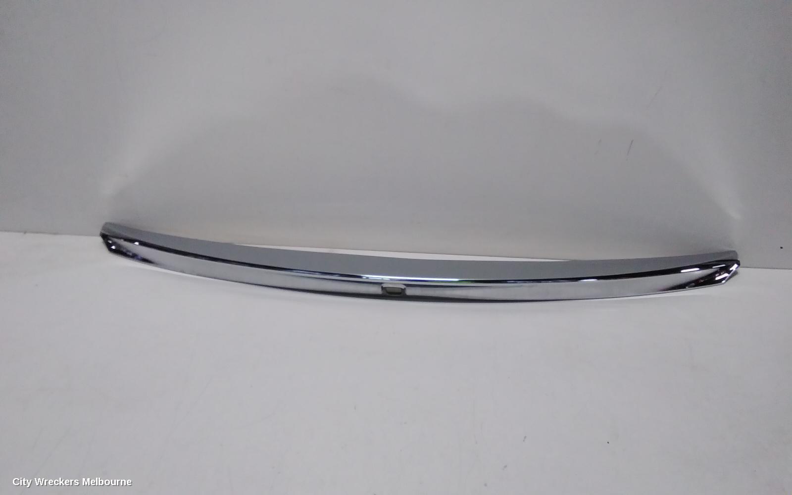 SUZUKI BALENO 2017 Rear Garnish