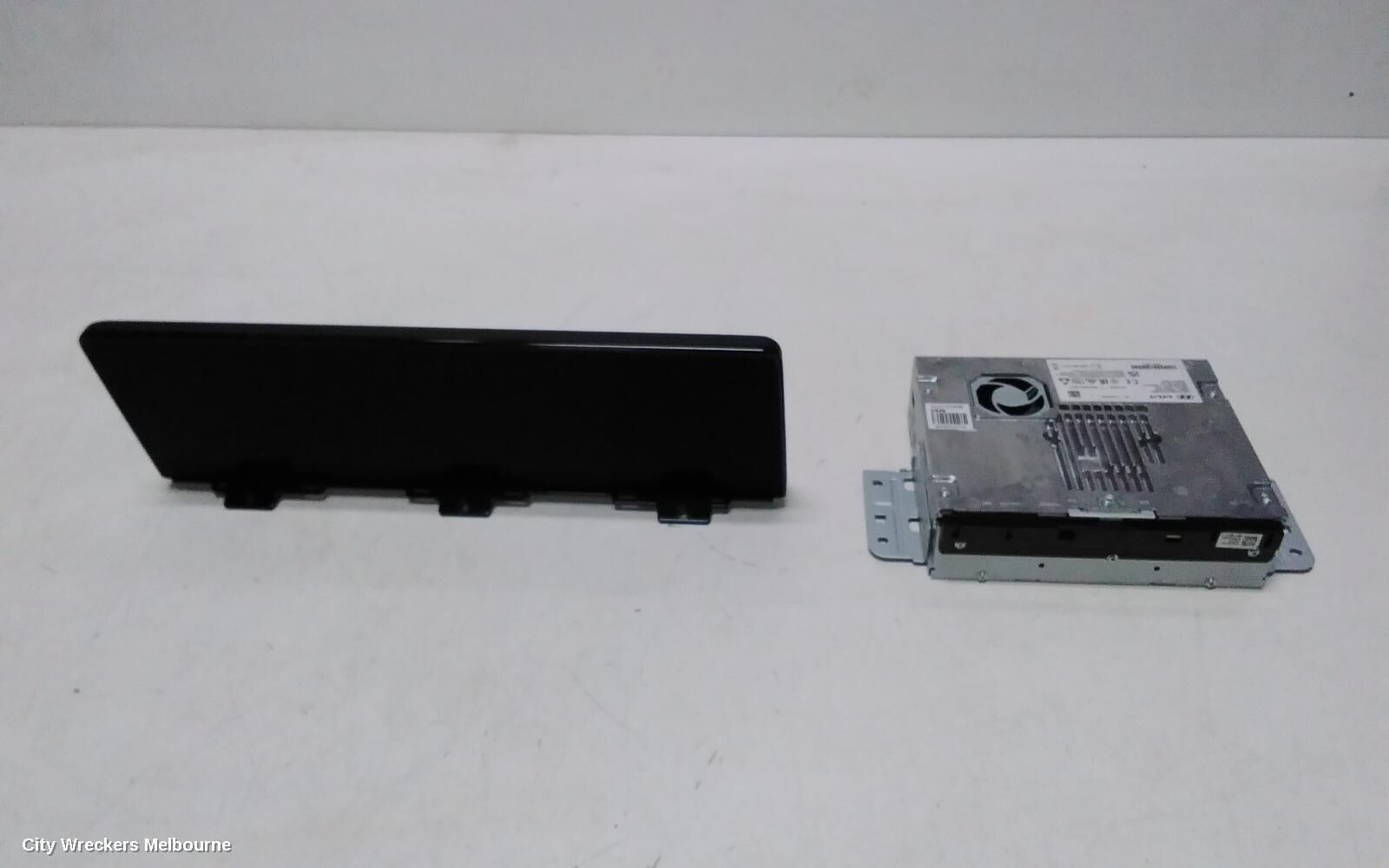 GENESIS GV70 2024 Radio/Cd/Dvd/Sat/Tv