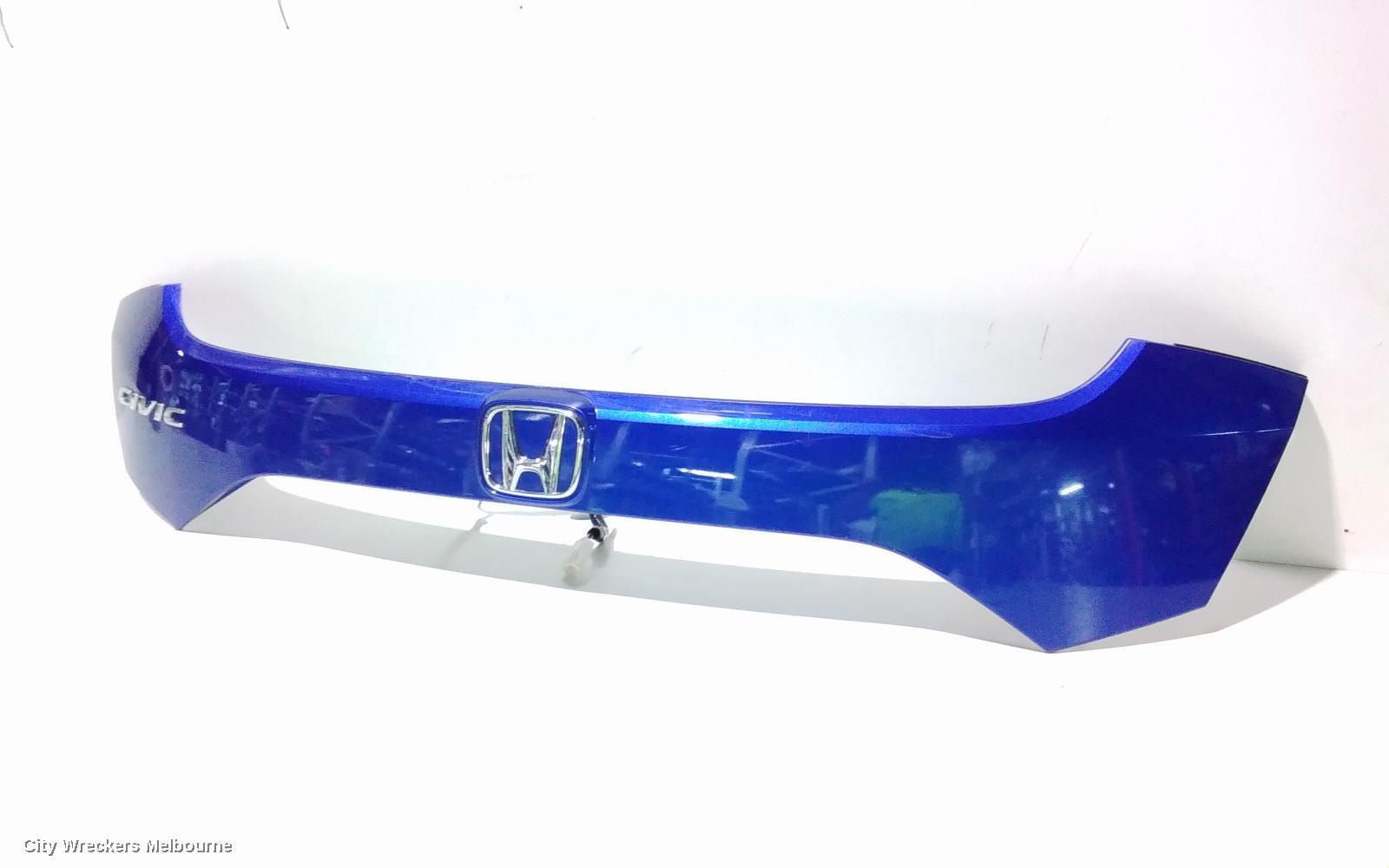 HONDA CIVIC 2017 Rear Garnish