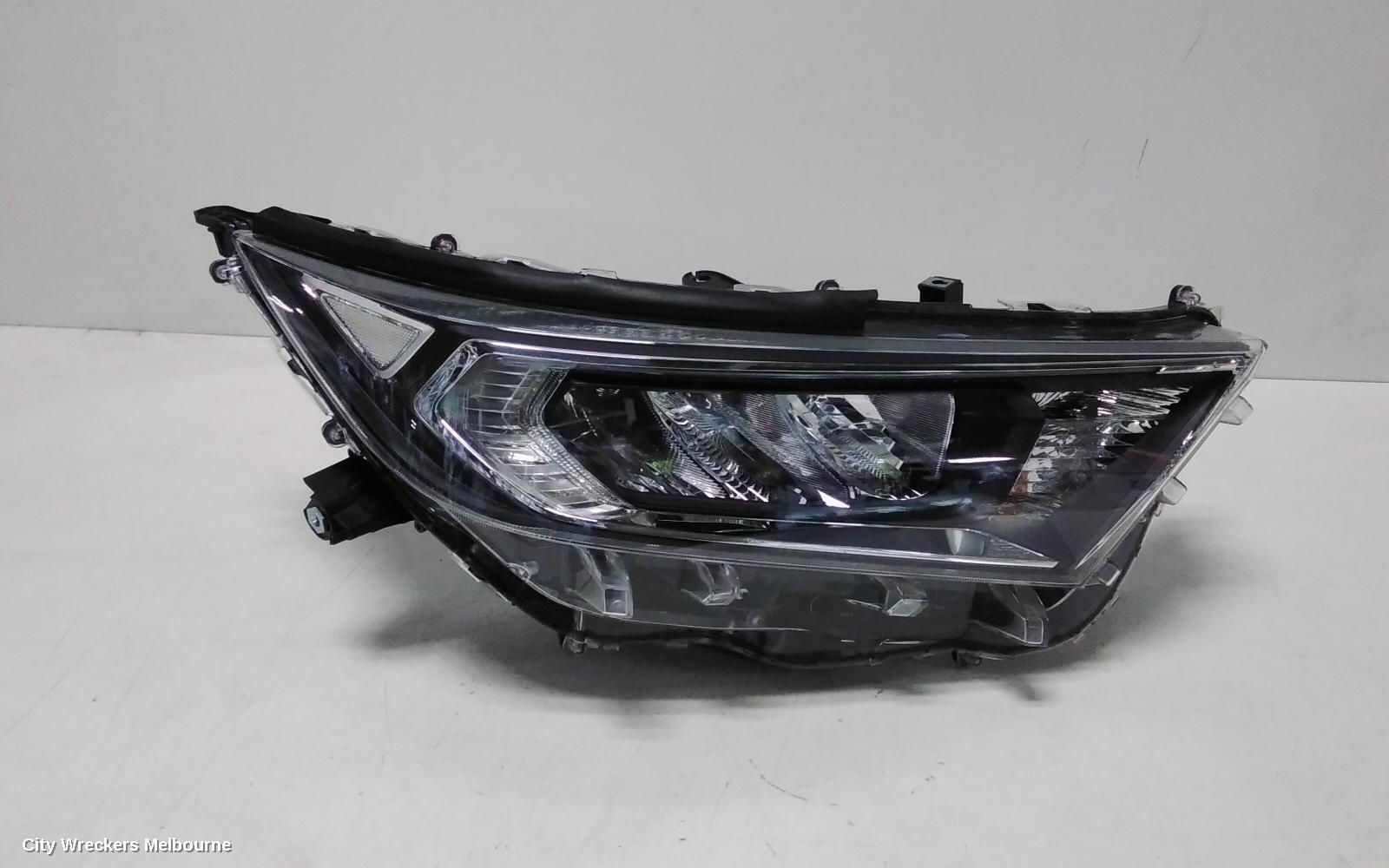 TOYOTA RAV4 2020 Right Headlamp