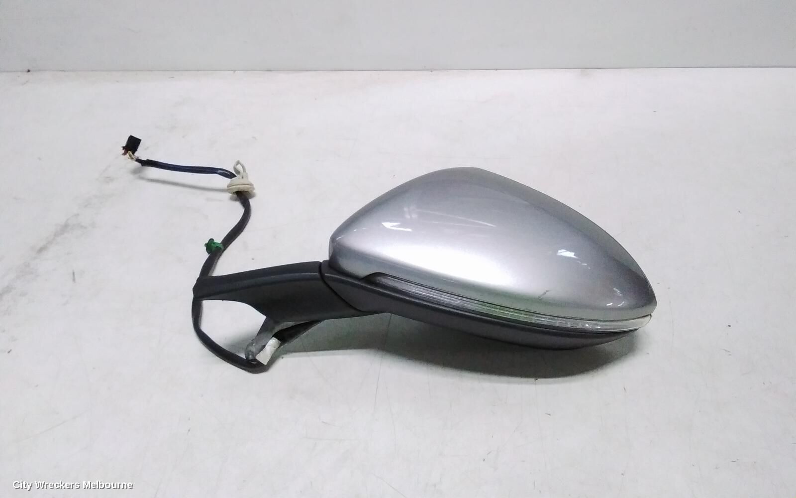 VOLKSWAGEN GOLF 2014 Left Door Mirror