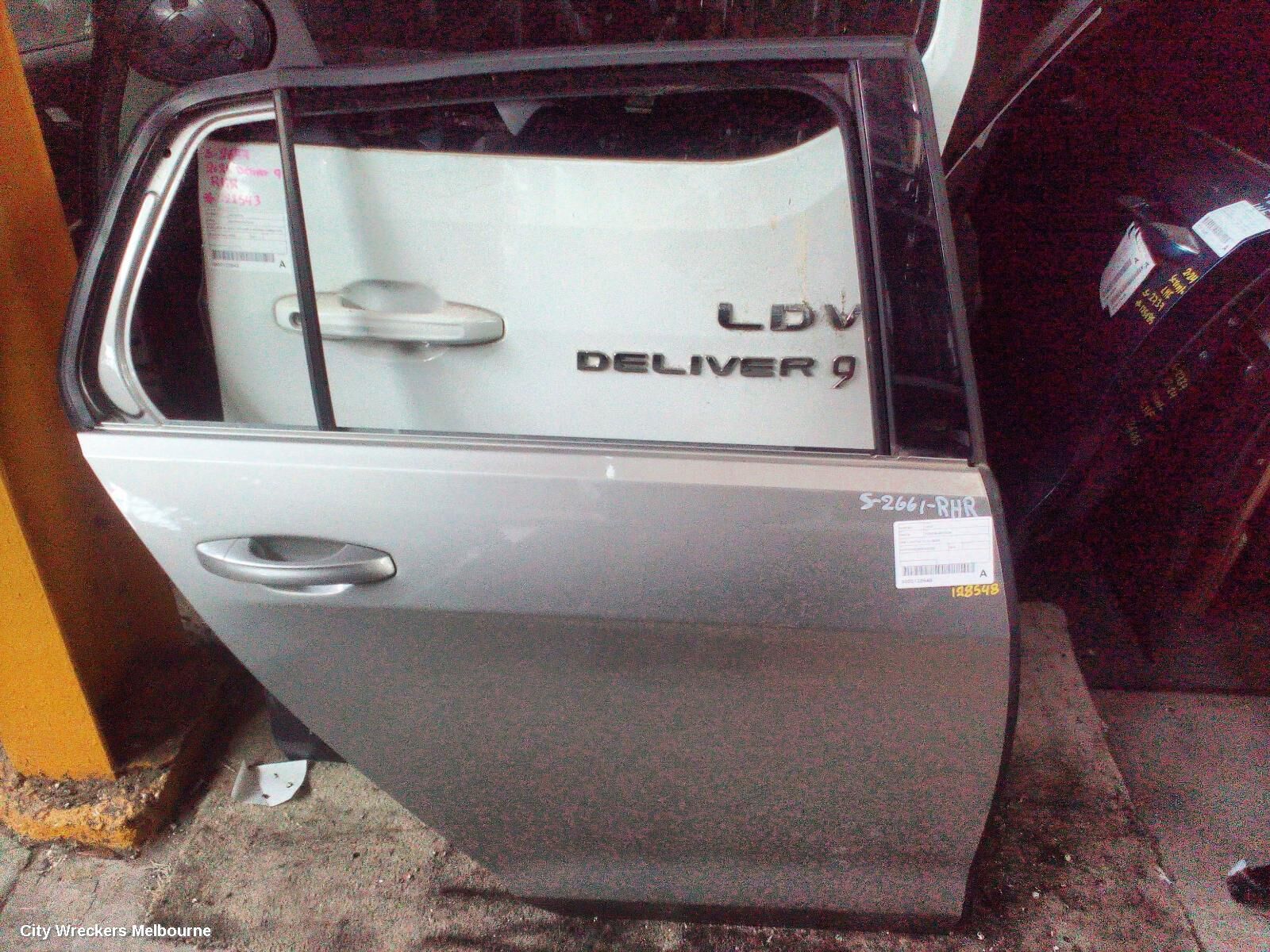 VOLKSWAGEN GOLF 2014 RIGHT_REAR_DOOR_SLIDING