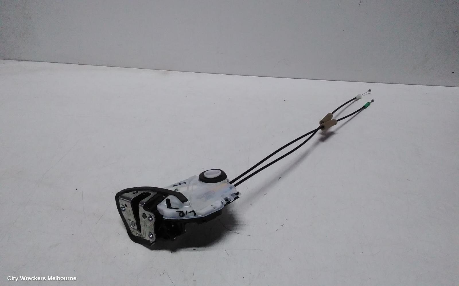 TOYOTA KLUGER 2014 Door/Boot/Gate Lock