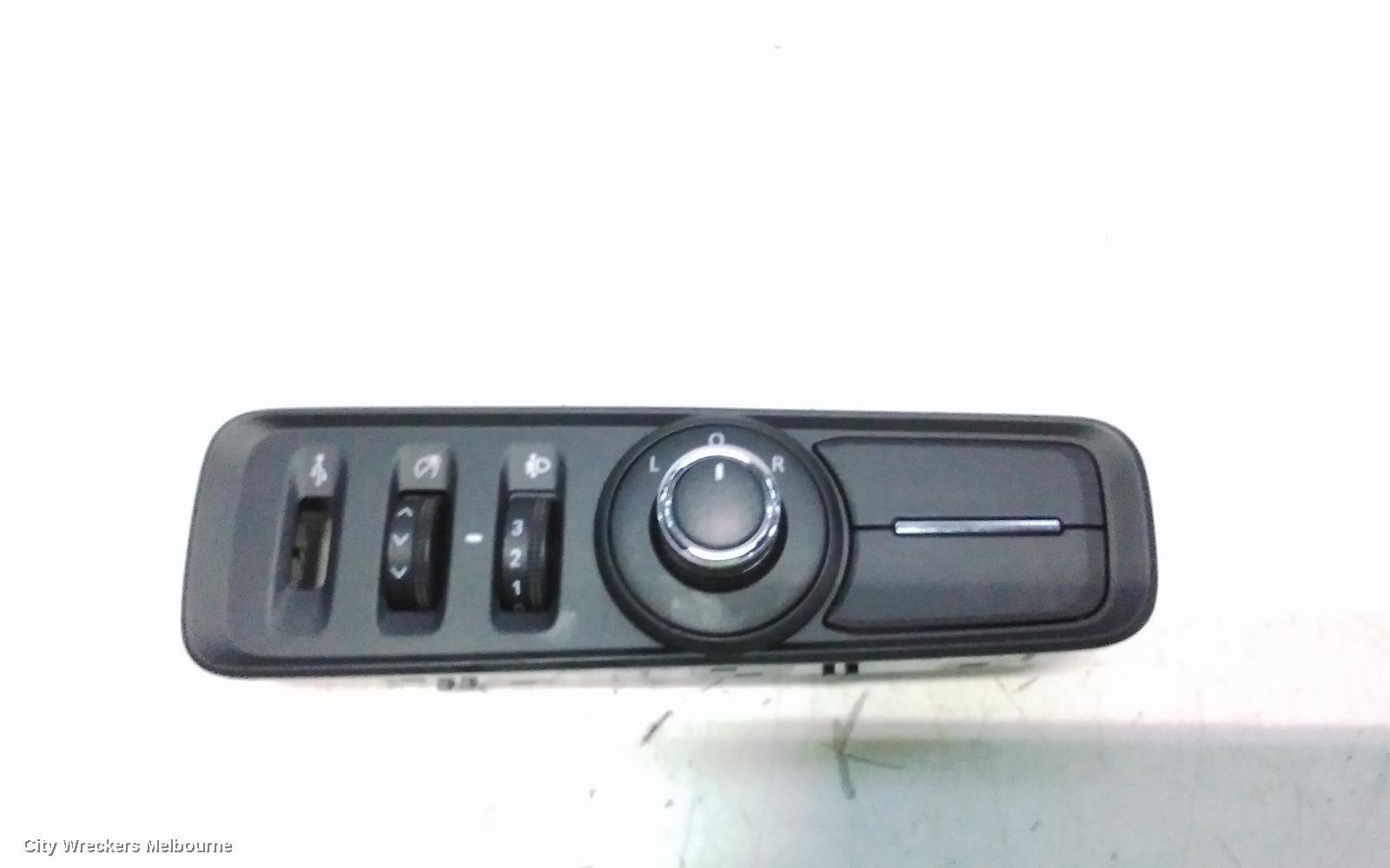 LDV DELIVER 9 2022 Misc Switch/Relay