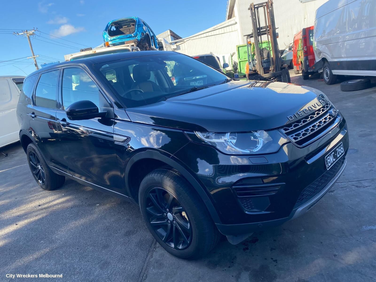 LAND ROVER DISCOVERY SPORT 2016 F/Bar Reinforc/Brack
