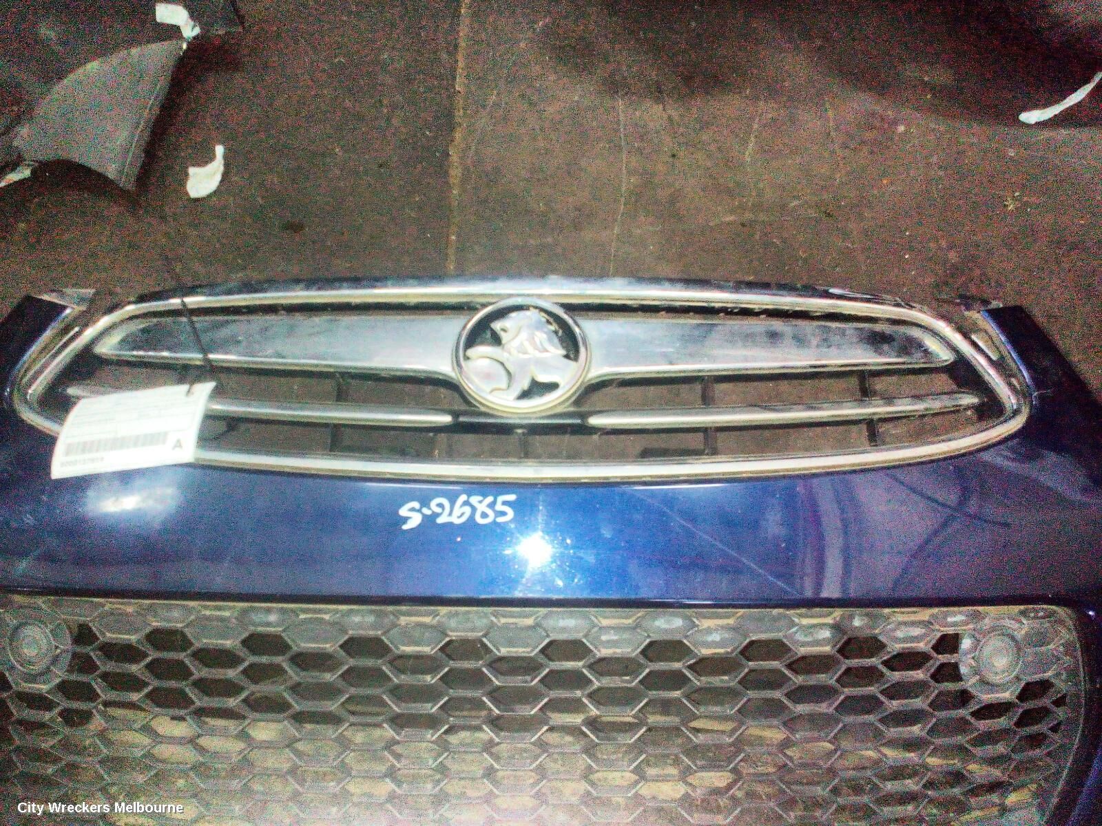 HOLDEN CAPTIVA 2012 Grille