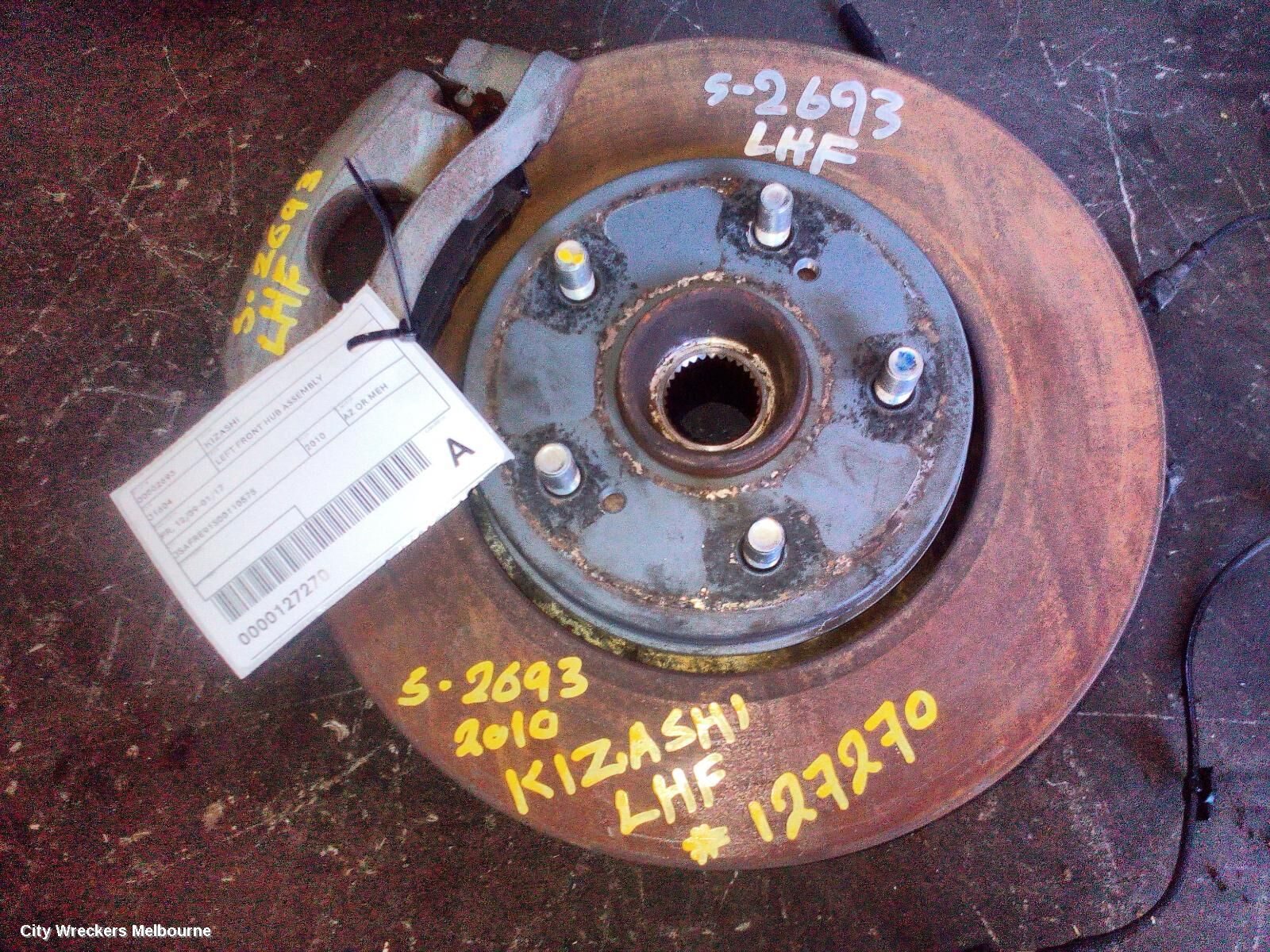 SUZUKI KIZASHI 2010 Left Front Hub Assembly