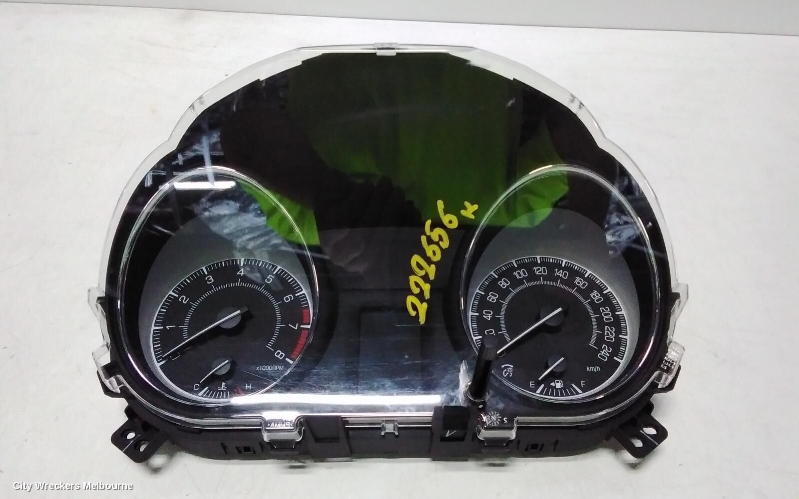 SUZUKI KIZASHI 2010 Instrument Cluster