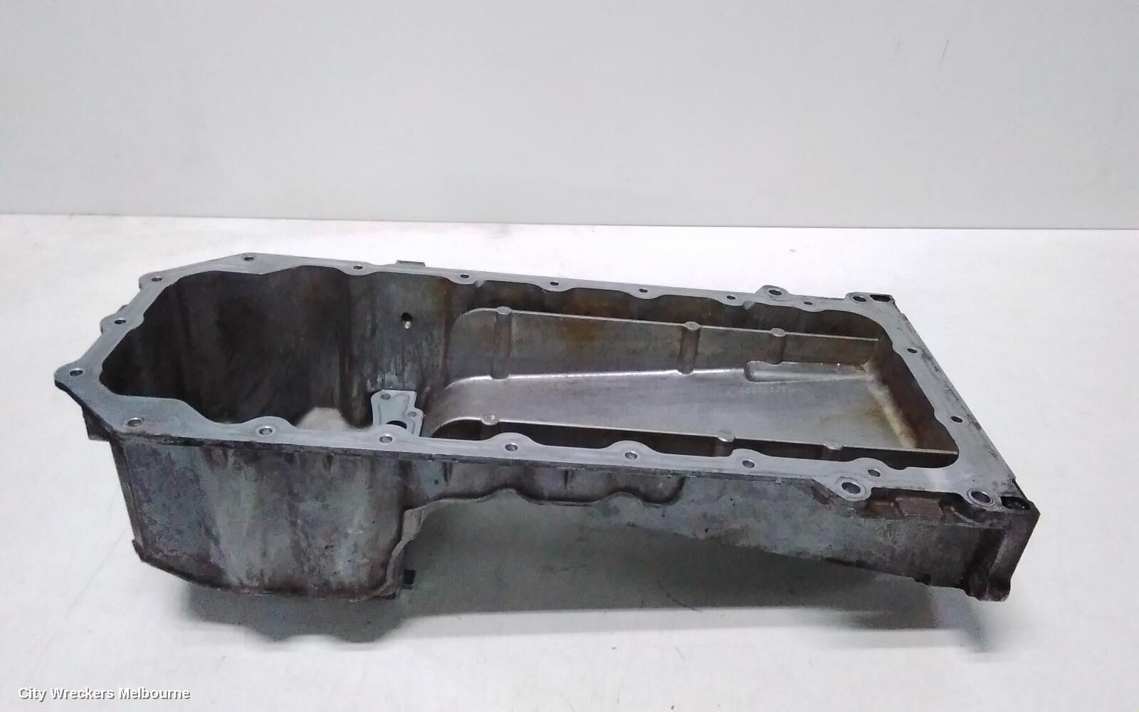 CHRYSLER 300C 2013 Oil Pan/Sump