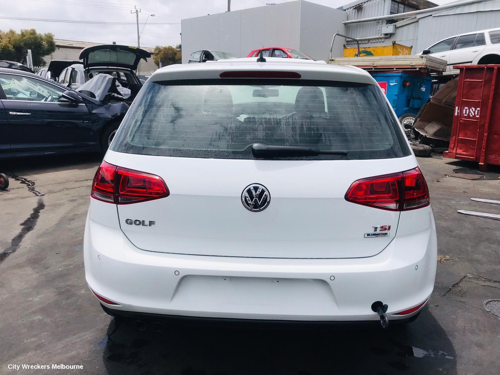 VOLKSWAGEN GOLF 2015 Fuel Door / Filler