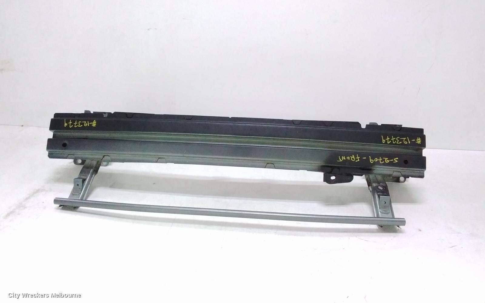 MITSUBISHI ECLIPSE CROSS 2018 F/Bar Reinforc/Brack