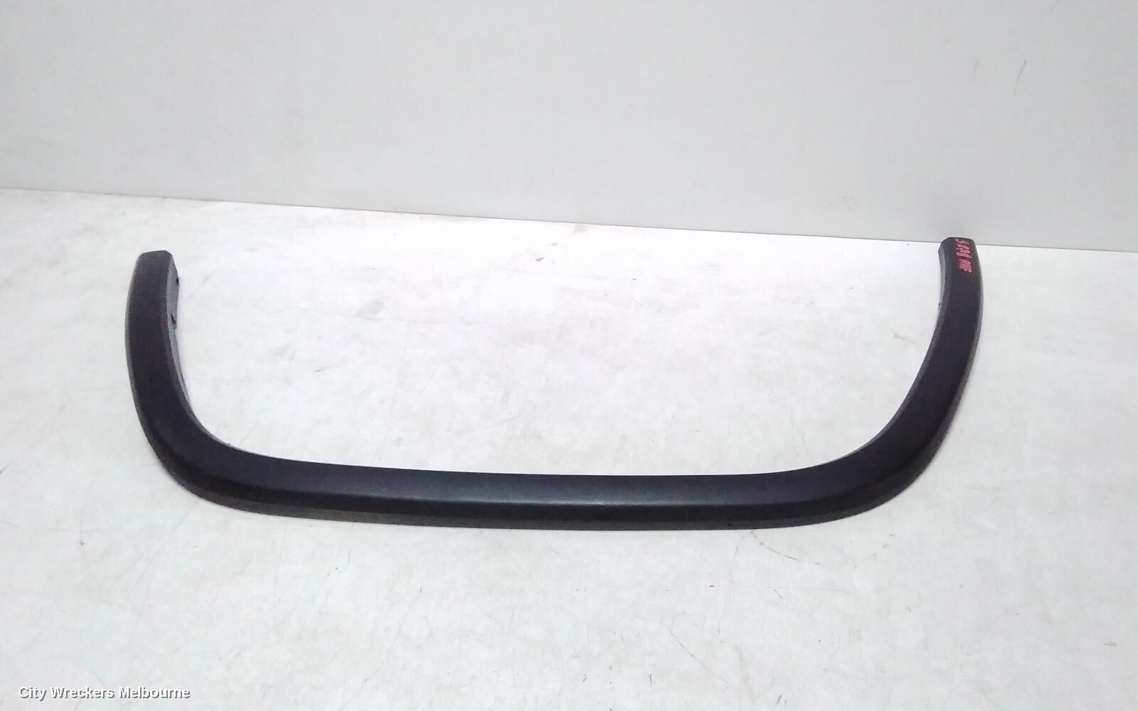 JEEP GRANDCHEROKEE 2016 Wheel Arch Flare