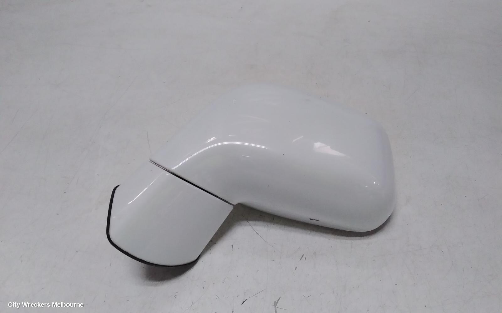 HOLDEN CAPTIVA 2011 Left Door Mirror