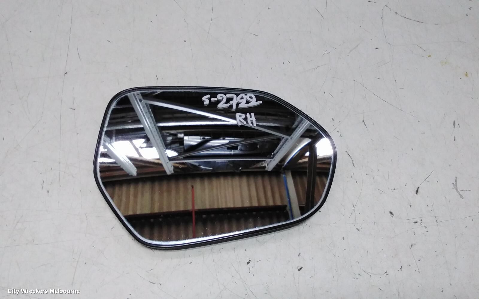 TOYOTA CAMRY 2018 Right Door Mirror
