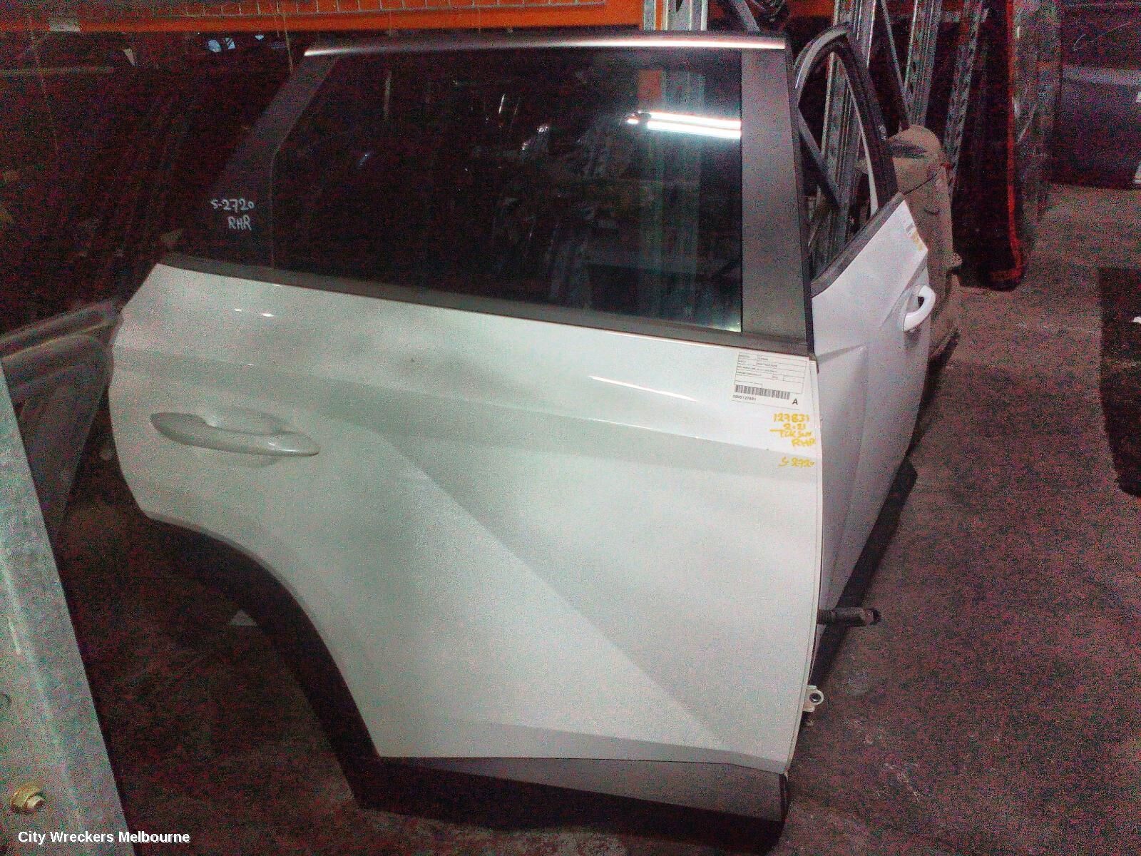 HYUNDAI TUCSON 2021 RIGHT_REAR_DOOR_SLIDING
