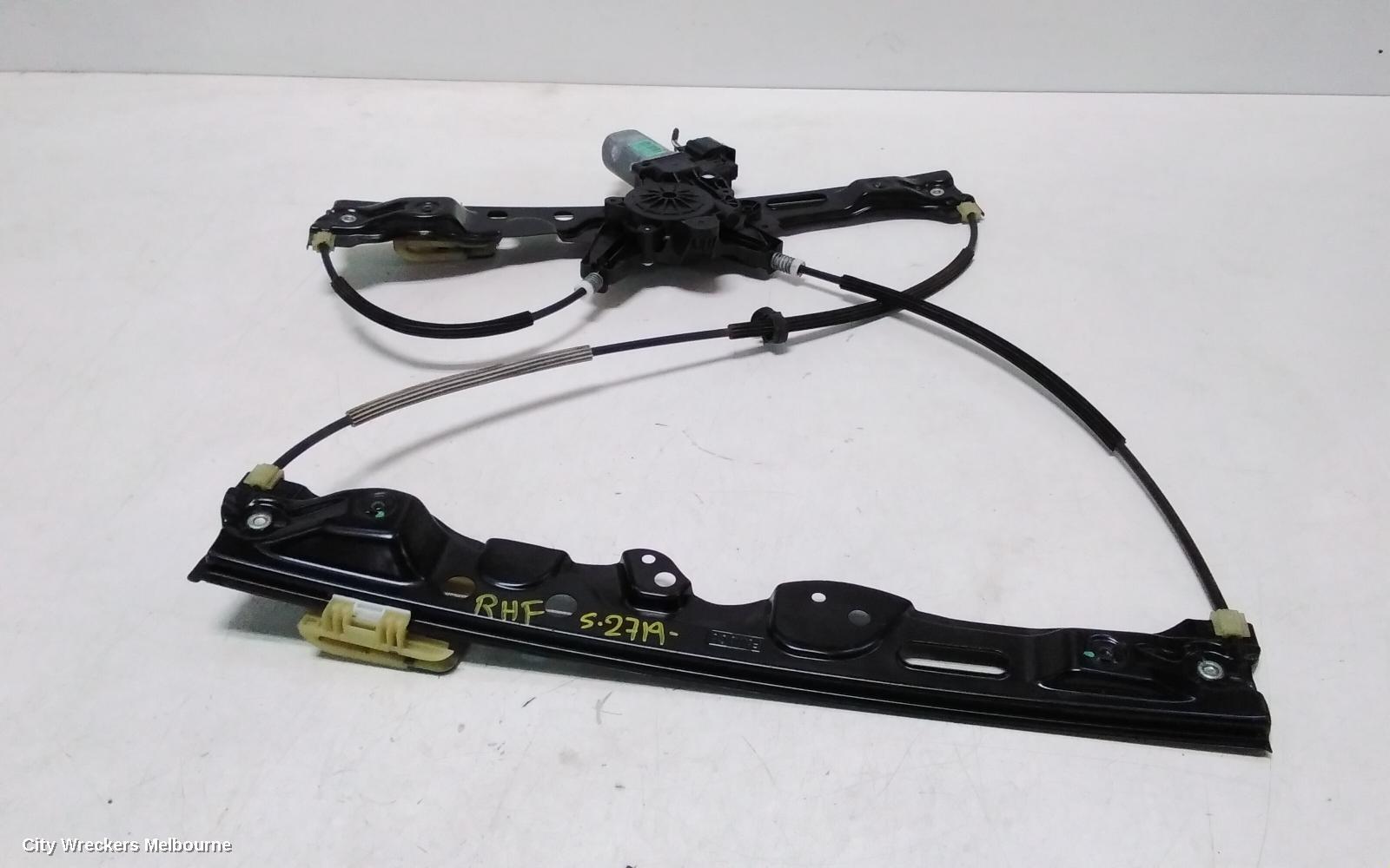 FORD RANGER 2017 Right Front Window Reg/Motor