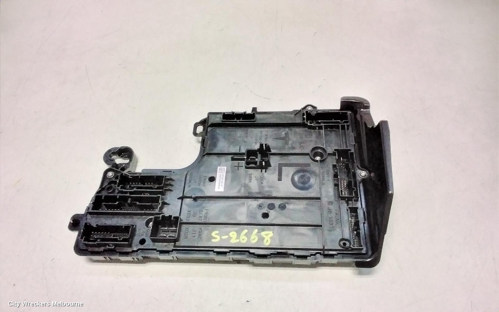 TESLA MODEL 3 2023 Ecu
