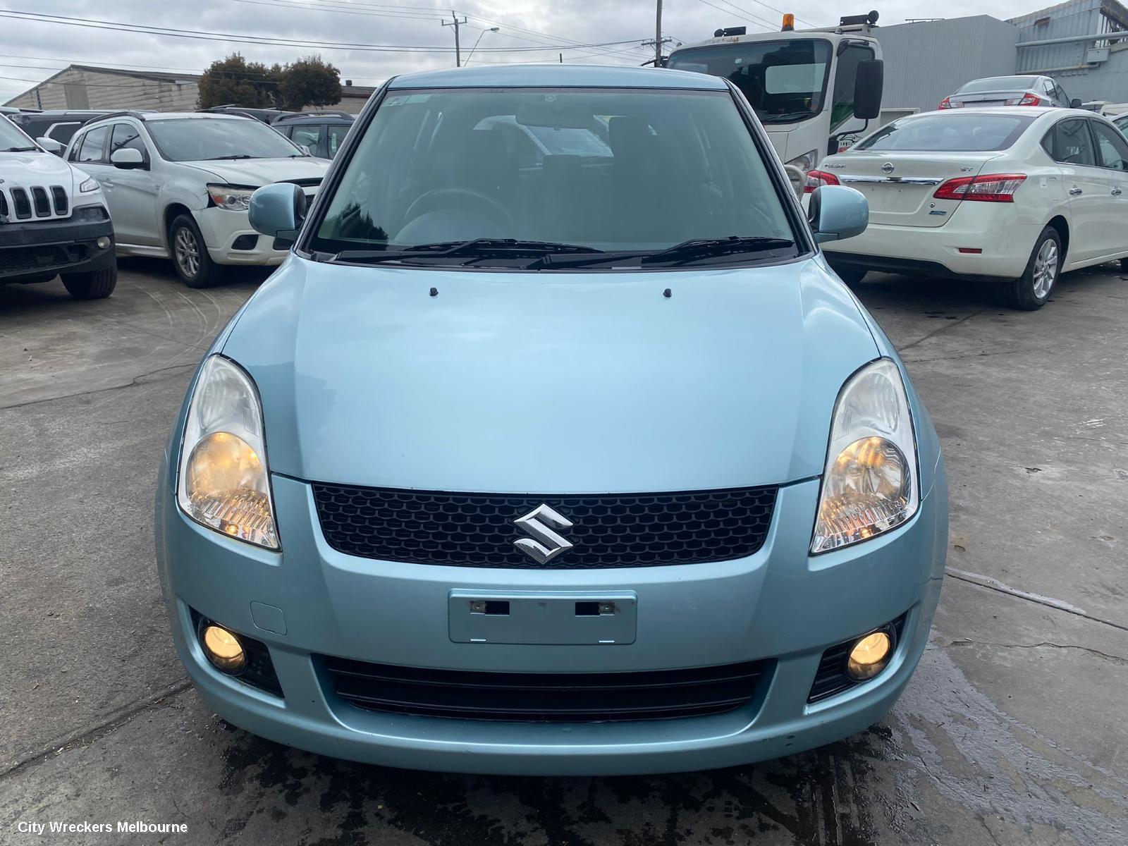 SUZUKI SWIFT 2007 High Level Stoplight