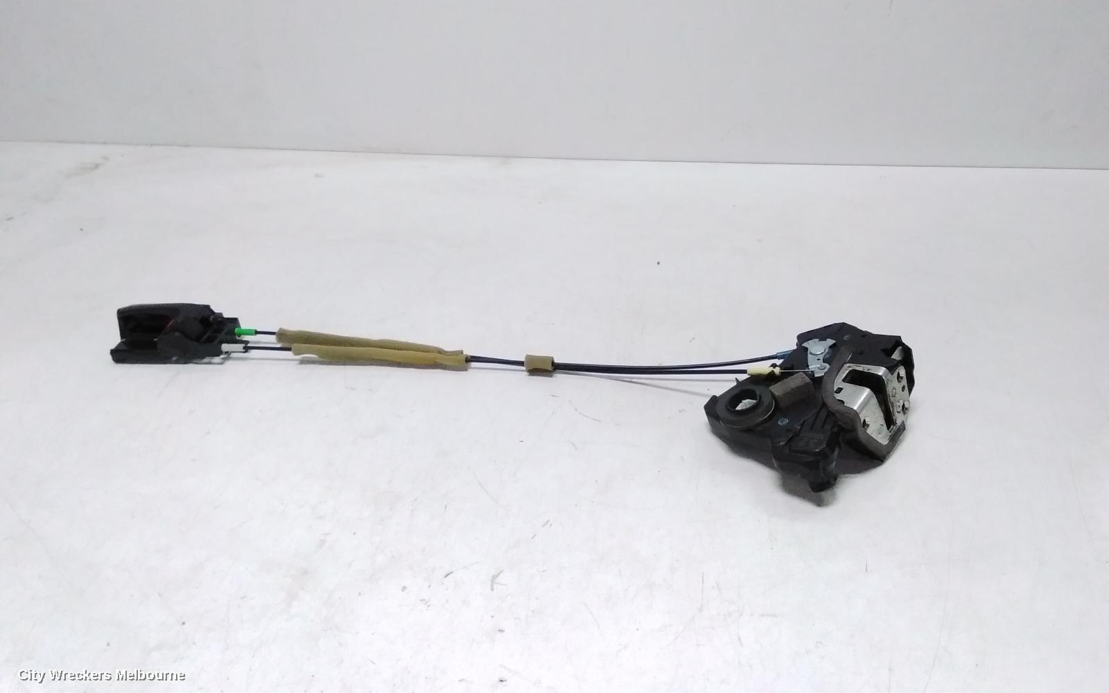TOYOTA HIACE 2011 Door/Boot/Gate Lock, LEFT FRONT DOOR LOCK, TRH/KDH, 03/05-04/19
