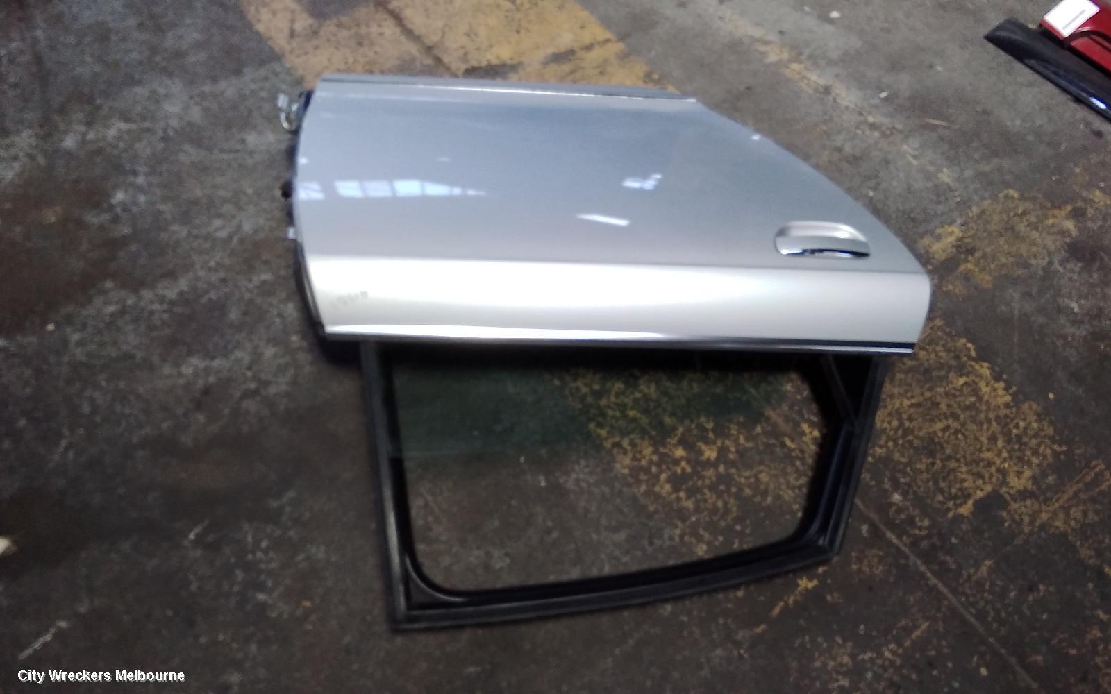 AUDI A6 2011 RIGHT_REAR_DOOR_SLIDING