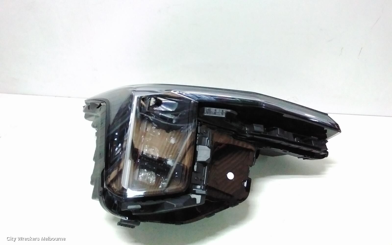 KIA SORENTO 2024 Right Headlamp
