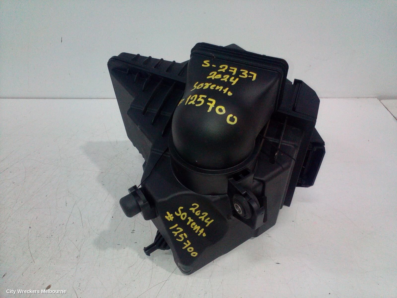 KIA SORENTO 2024 Air Cleaner/Box