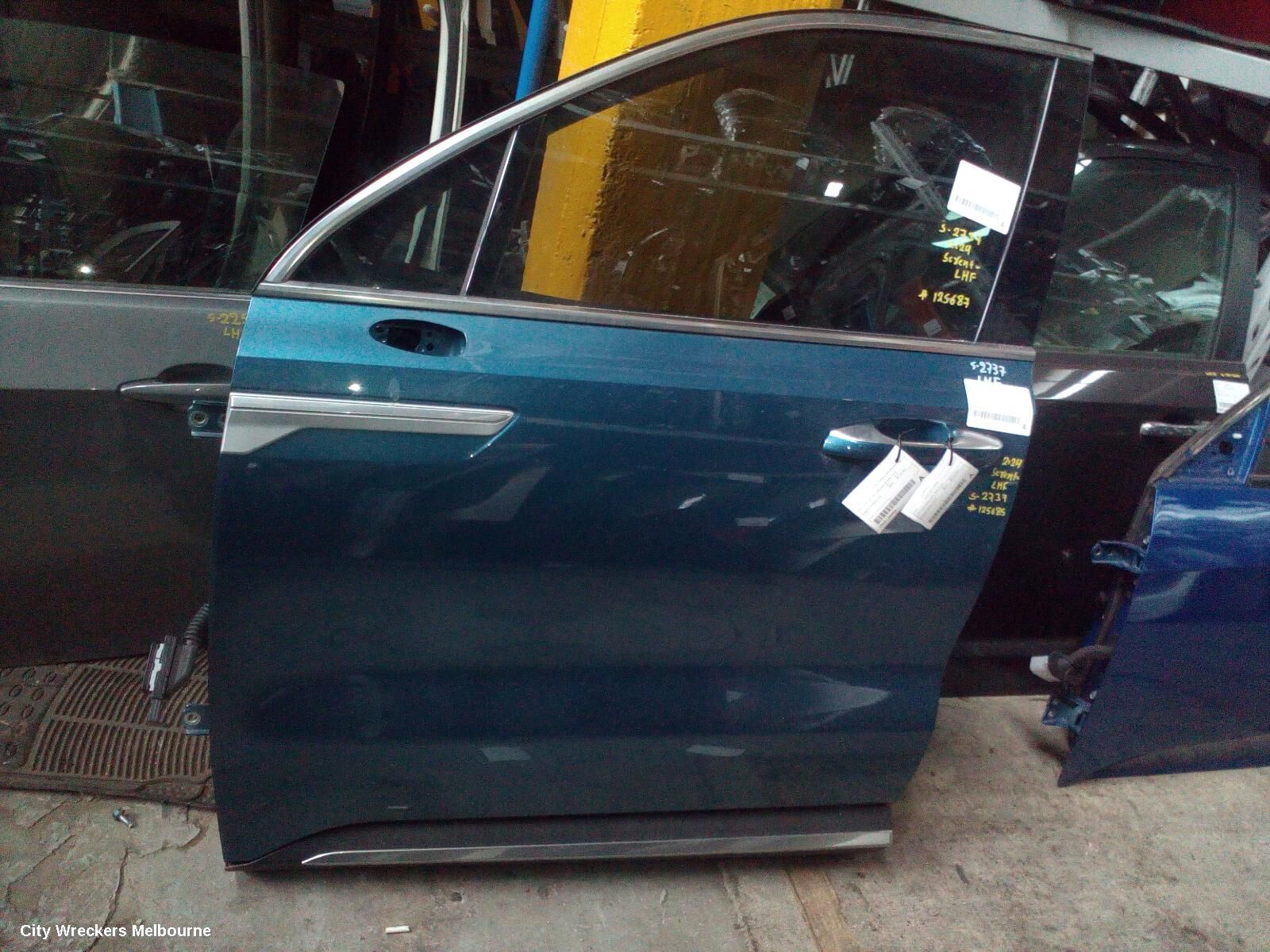 KIA SORENTO 2024 Door/Boot/Gate Lock