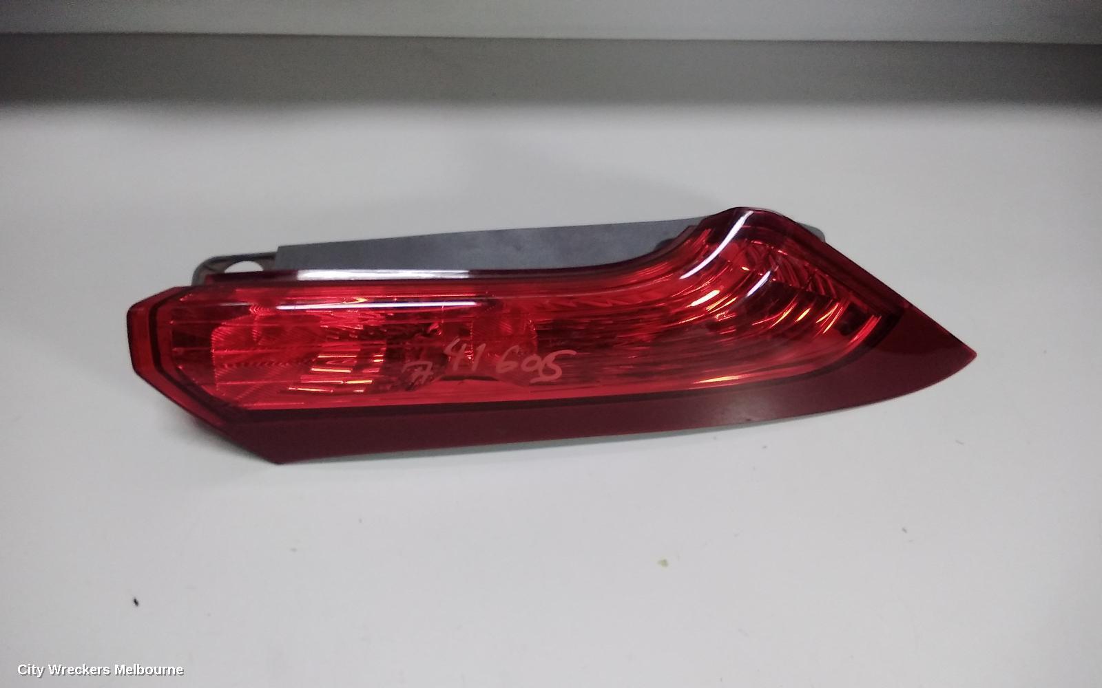 HONDA CRV 2014 Right Taillight