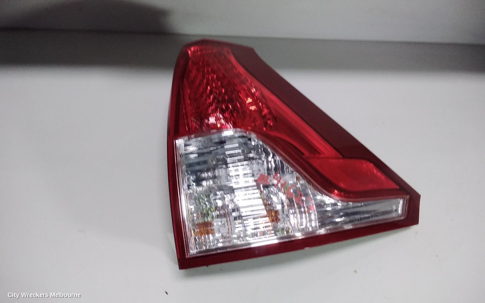 HONDA CRV 2014 Right Taillight