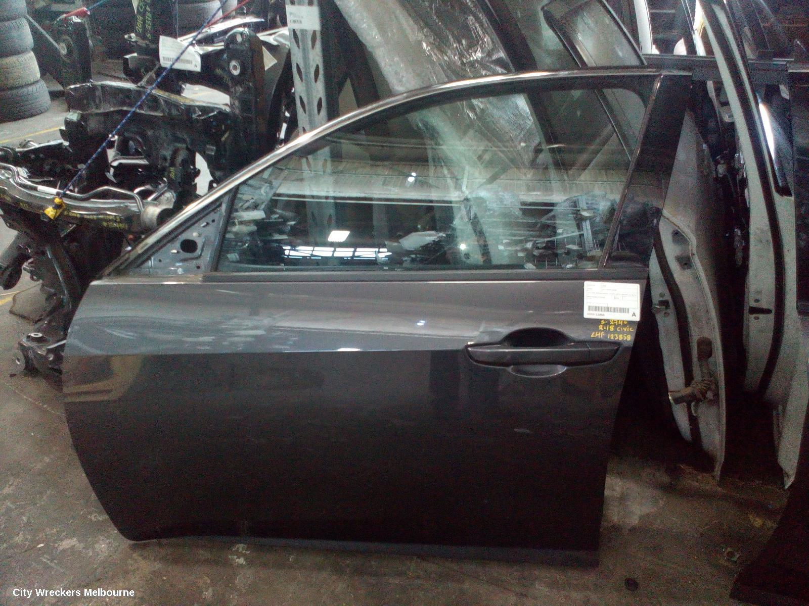 HONDA CIVIC 2018 Left Front Door