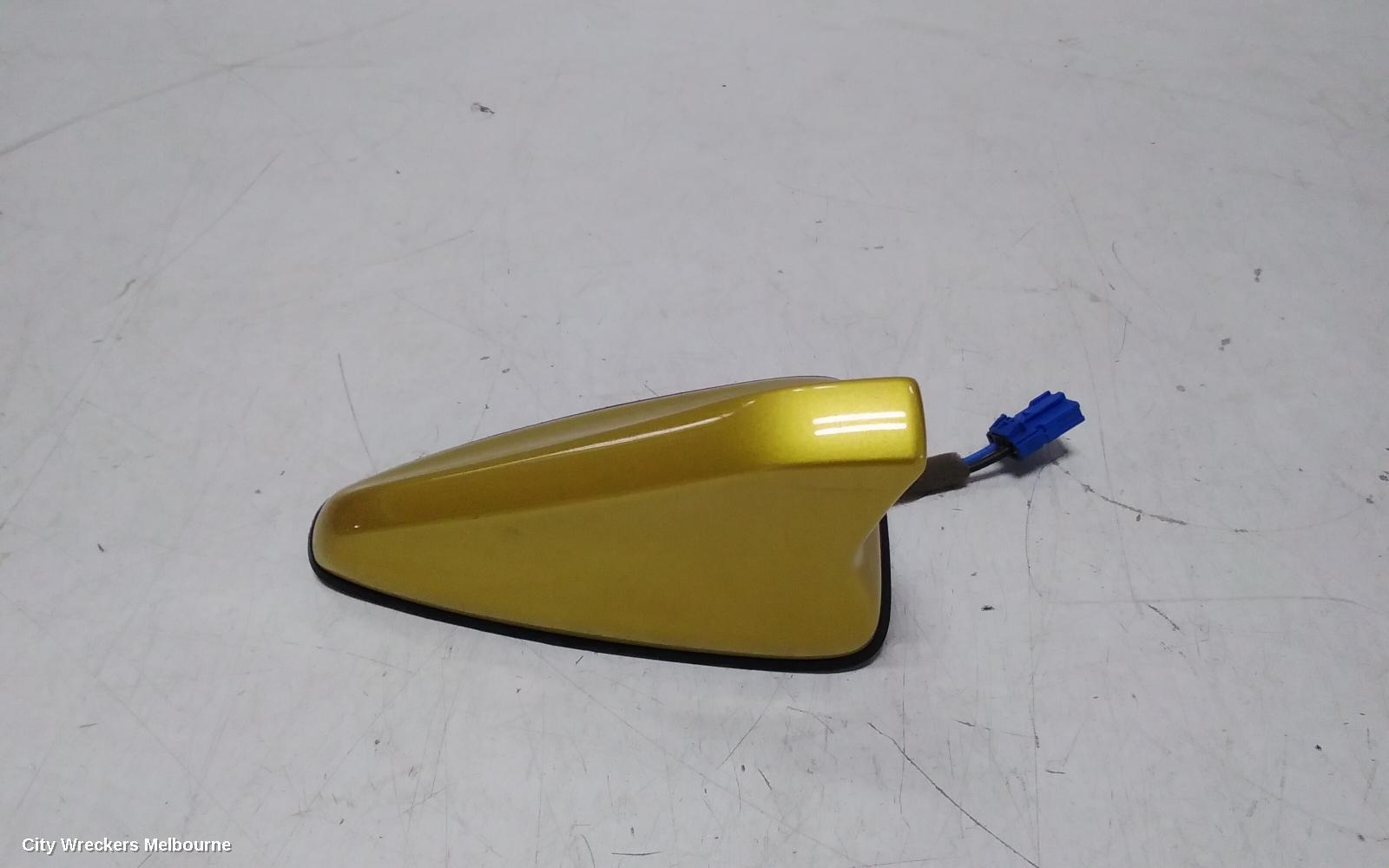 KIA SELTOS 2020 Antenna