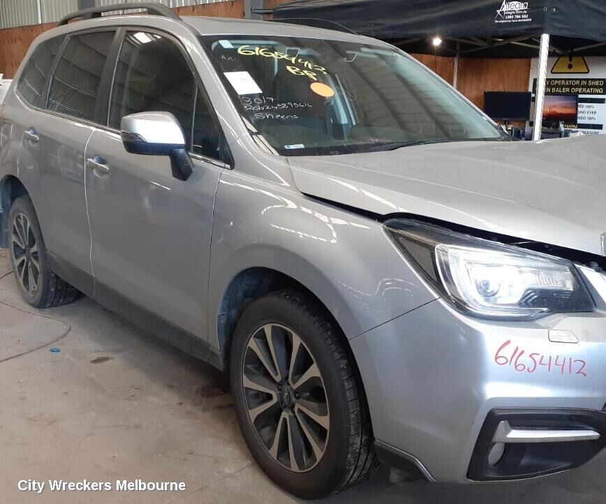 SUBARU FORESTER 2017 Right Door Mirror