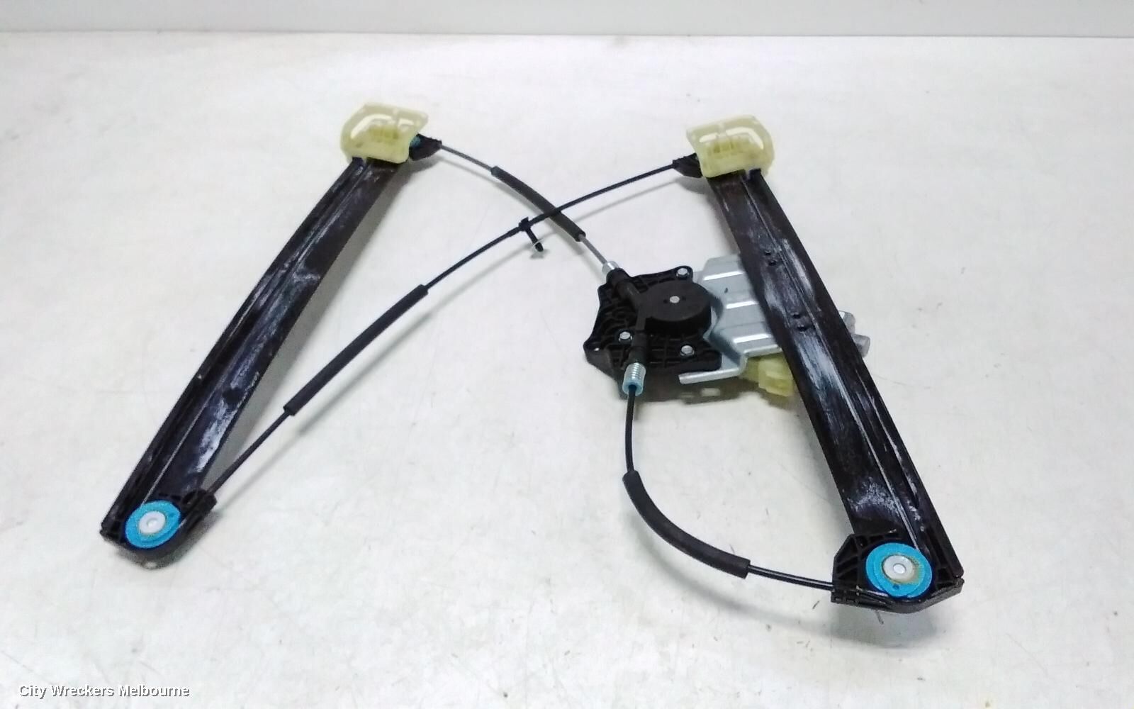 GREAT WALL CANNON UTE 2022 Right Front Window Reg/Motor