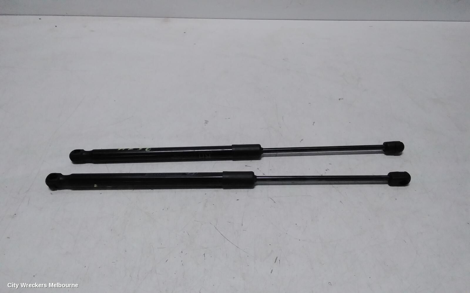 HYUNDAI I30 2023 Hatch Strut