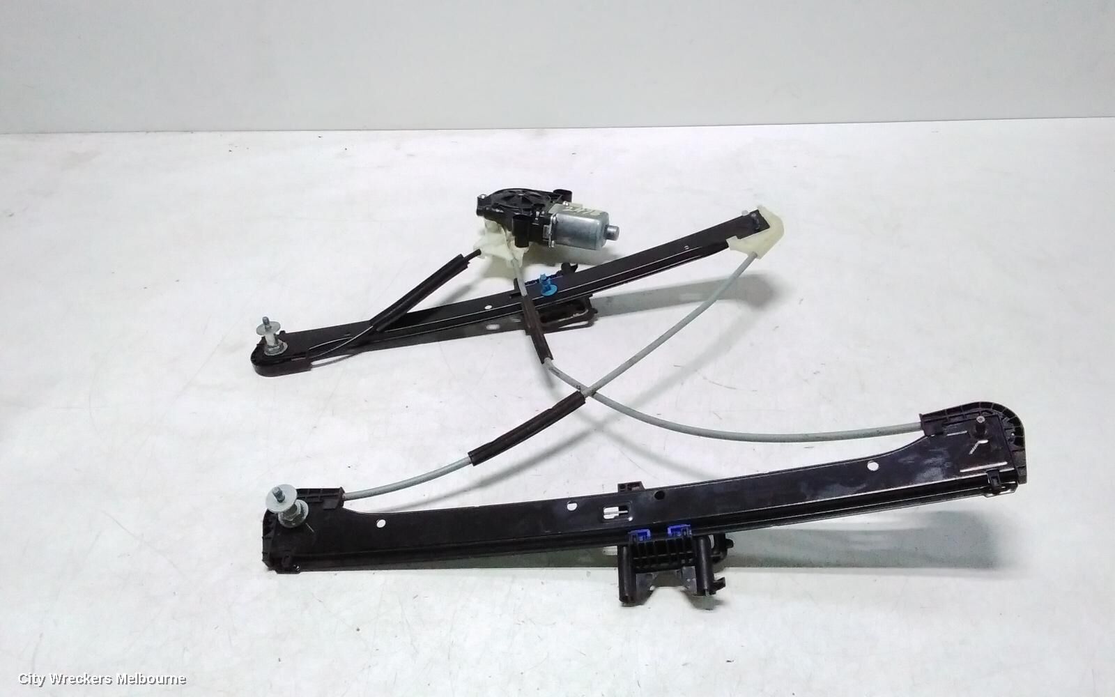 AUDI A3 2016 Right Front Window Reg/Motor