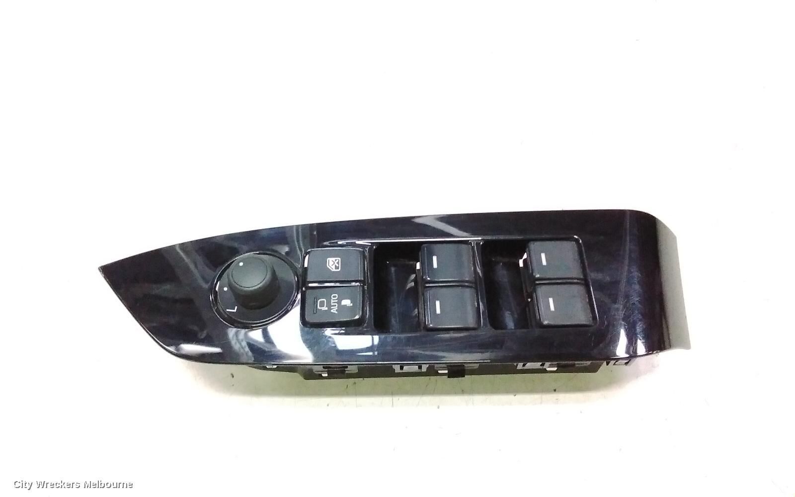 MAZDA CX8 2020 Pwr Dr Wind Switch