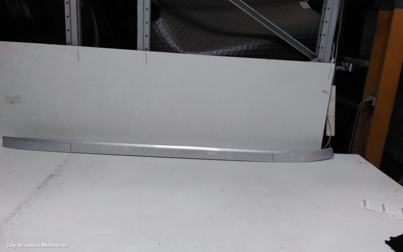 MITSUBISHI OUTLANDER 2021 Roof Rail