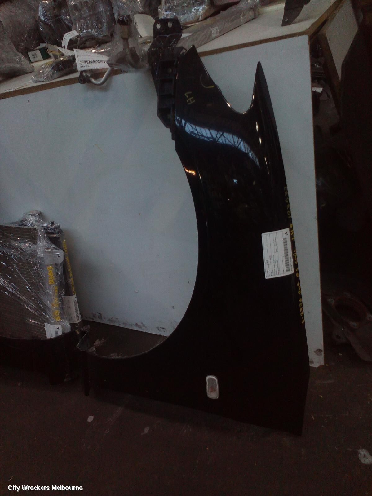 HONDA CIVIC 2005 Left Guard