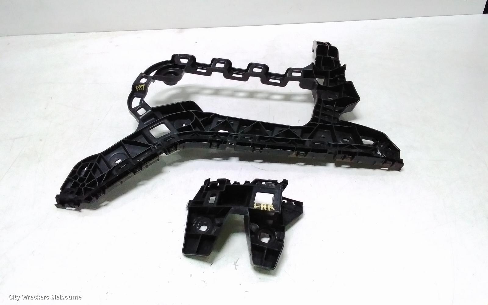 VOLKSWAGEN PASSAT 2016 Misc Bracket
